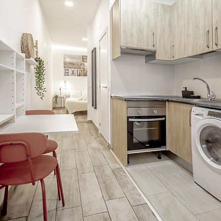 Apartamentos Tetuan Madrid Szoba fotó