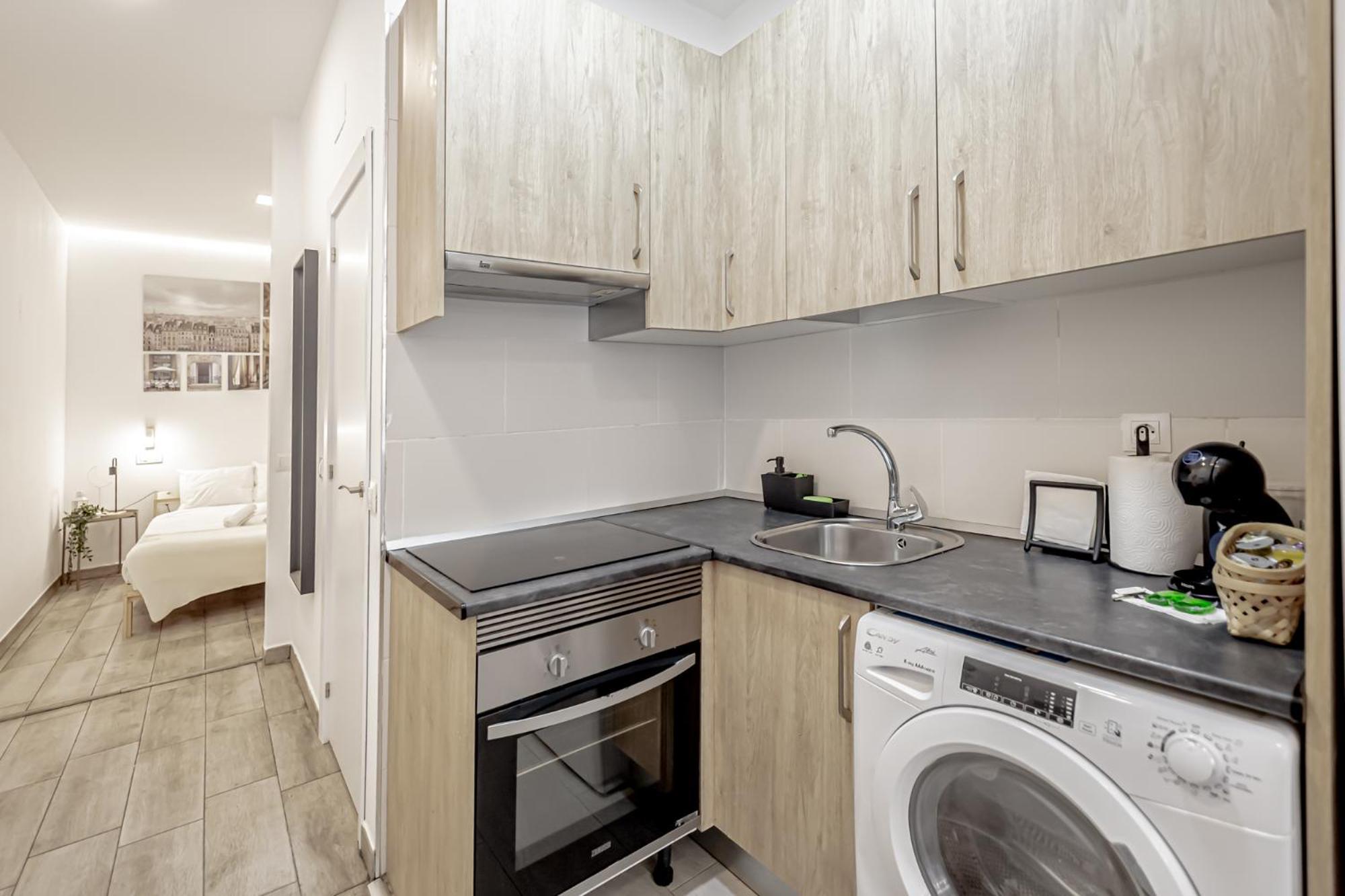 Apartamentos Tetuan Madrid Kültér fotó